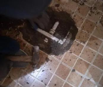 阿城卫生间漏水维修公司为您分享下卫生间渗水如何处理及注意事项